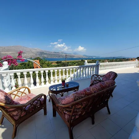 Βίλα Lazaratos - Breathtaking Bay & Mountain View Kouvalata